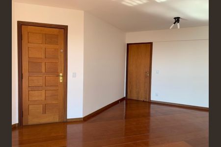 Apartamento à venda com 107m², 4 quartos e 2 vagasFoto 03