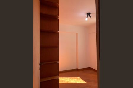 Apartamento à venda com 107m², 4 quartos e 2 vagasFoto 19