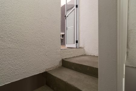 Apartamento à venda com 60m², 1 quarto e sem vagaEscada de acesso terraço