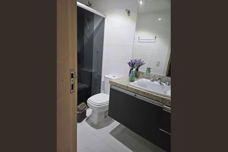 Casa de condomínio para alugar com 122m², 3 quartos e 1 vagaBanheiro