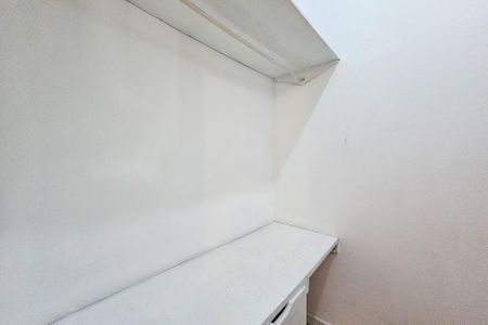 Apartamento para alugar com 50m², 1 quarto e sem vaga Apartamento para alugar com 50m², 1 quarto e sem vagaCloset do quarto