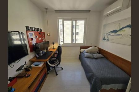 Apartamento à venda com 206m², 4 quartos e 1 vaga