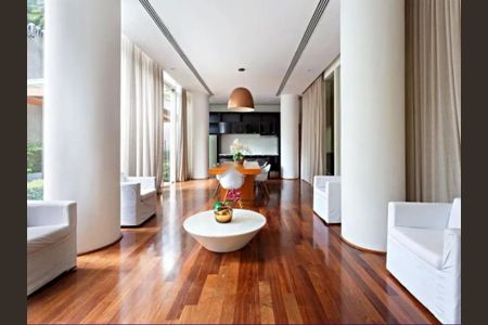 Apartamento à venda com 2 quartos, 123m² em Itaim Bibi, São Paulo