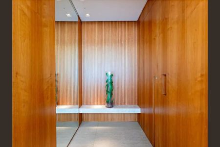 Apartamento à venda com 2 quartos, 123m² em Itaim Bibi, São Paulo