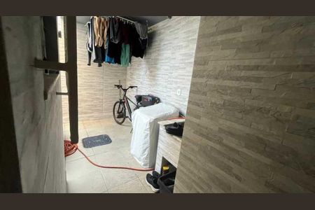 Casa à venda com 138m², 3 quartos e 2 vagas