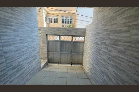 Casa à venda com 138m², 3 quartos e 2 vagas