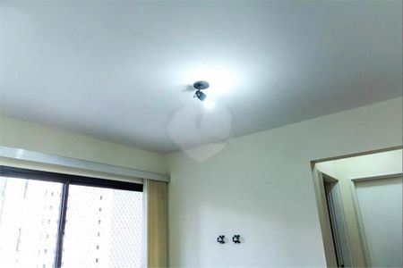 Apartamento à venda com 40m², 1 quarto e 1 vaga