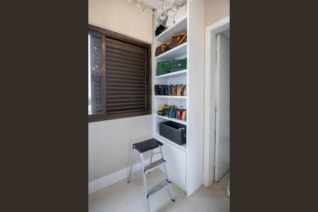 Apartamento à venda com 194m², 3 quartos e 2 vagasCloset da suíte 3