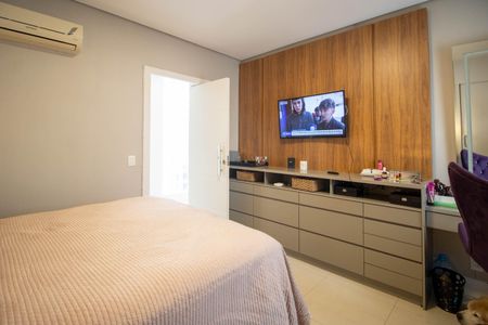 Apartamento à venda com 194m², 3 quartos e 2 vagasSuíte 3