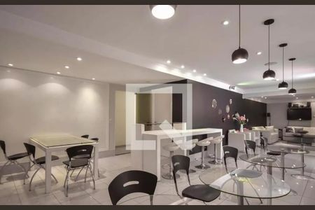 Apartamento à venda com 194m², 3 quartos e 2 vagasÁrea comum - Salão de festas