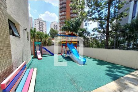 Apartamento à venda com 194m², 3 quartos e 2 vagasÁrea comum - Playground