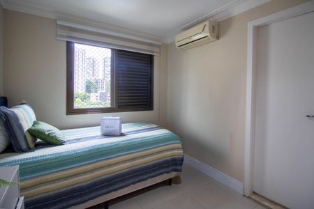 Apartamento à venda com 194m², 3 quartos e 2 vagasSuíte 1