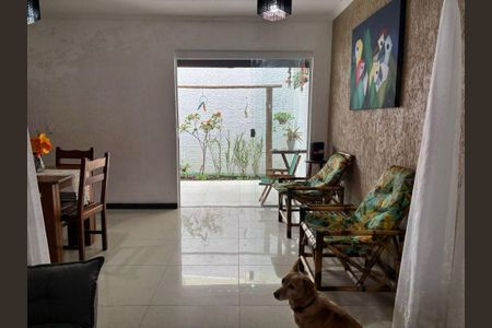 Casa à venda com 2 quartos, 88m² em Itaipu, Niterói