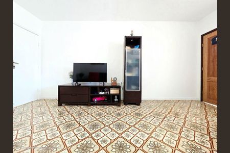 Casa à venda com 4 quartos, 400m² em Santa Rosa, Niterói