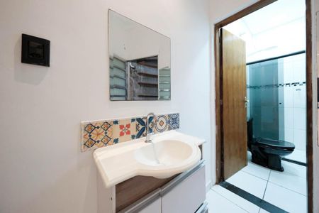 Casa para alugar com 78m², 2 quartos e 1 vagaBanheiro