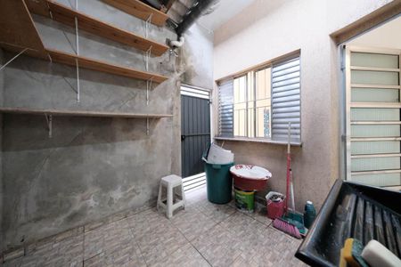 Casa para alugar com 78m², 2 quartos e 1 vagaÁrea de Serviço