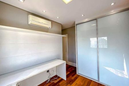 Apartamento à venda com 3 quartos, 184m² em Vila Regente Feijó, São Paulo