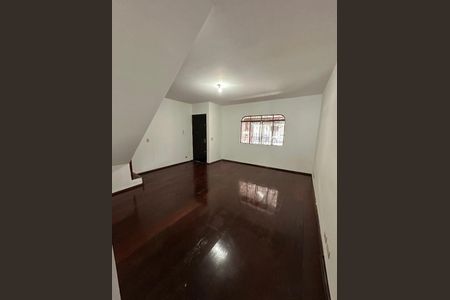 Foto 01 de casa à venda com 2 quartos, 120m² em Jardim Ester, São Paulo