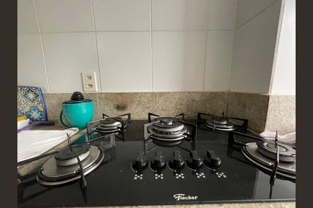 Apartamento para alugar com 47m², 2 quartos e 1 vaga Apartamento para alugar com 47m², 2 quartos e 1 vagaCozinha e Área de Serviço