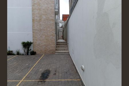Casa à venda com 74m², 2 quartos e 1 vaga
