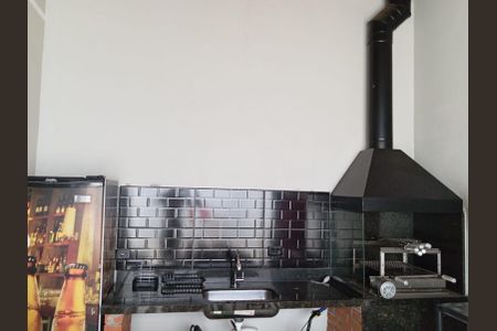 Casa à venda com 74m², 2 quartos e 1 vaga