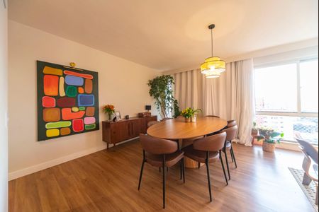 Apartamento à venda com 199m², 4 quartos e 2 vagasSala