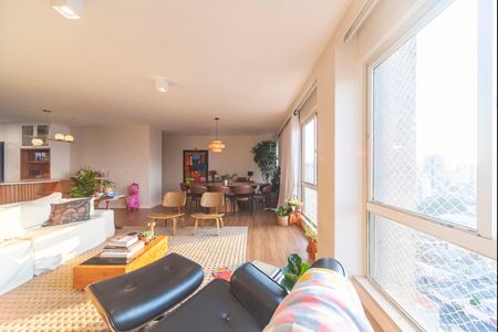 Apartamento à venda com 199m², 4 quartos e 2 vagasSala