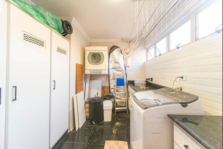 Apartamento à venda com 199m², 4 quartos e 2 vagasÁrea de Serviço