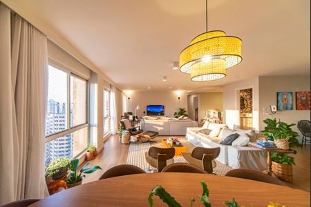 Sala de apartamento à venda com 4 quartos, 199m² em Vila Assunção, Santo André