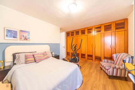 Apartamento à venda com 199m², 4 quartos e 2 vagasQuarto 2