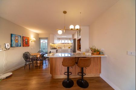 Apartamento à venda com 199m², 4 quartos e 2 vagasCozinha