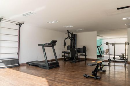 Apartamento à venda com 100m², 3 quartos e 2 vagas Apartamento à venda com 100m², 3 quartos e 2 vagasÁrea comum - Academia