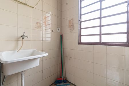 Apartamento à venda com 45m², 2 quartos e 1 vaga Apartamento à venda com 45m², 2 quartos e 1 vagaCozinha e Área de Serviço
