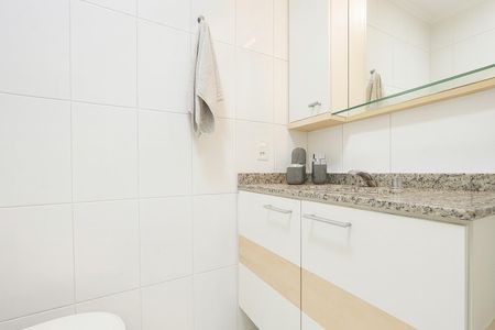 Apartamento à venda com 65m², 1 quarto e 2 vagasBanheiro da Suíte