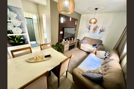 Sala de apartamento à venda com 2 quartos, 49m² em Letícia, Belo Horizonte