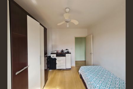 Casa à venda com 164m², 3 quartos e 3 vagas Casa à venda com 164m², 3 quartos e 3 vagasQuarto 2