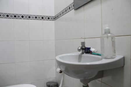 Casa à venda com 164m², 3 quartos e 3 vagasLavabo