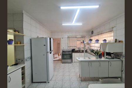 Casa à venda com 164m², 3 quartos e 3 vagas Casa à venda com 164m², 3 quartos e 3 vagasCozinha