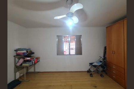 Casa à venda com 164m², 3 quartos e 3 vagas Casa à venda com 164m², 3 quartos e 3 vagasQuarto