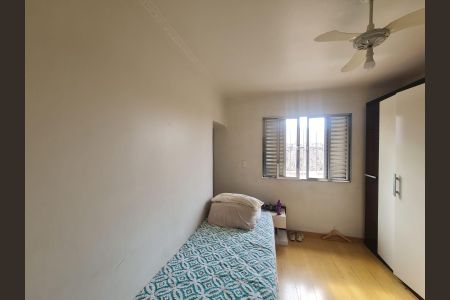 Casa à venda com 164m², 3 quartos e 3 vagas Casa à venda com 164m², 3 quartos e 3 vagasQuarto 2