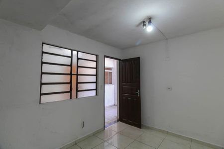 Casa à venda com 150m², 4 quartos e 2 vagas Casa à venda com 150m², 4 quartos e 2 vagasCozinha