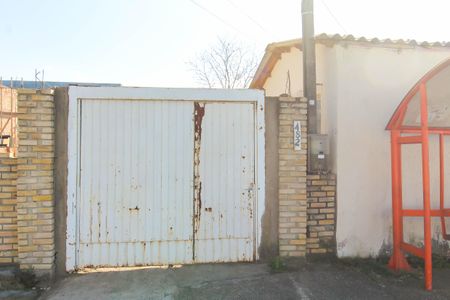 Casa à venda com 110m², 3 quartos e 1 vaga Casa à venda com 110m², 3 quartos e 1 vagaFachada