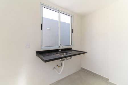 Apartamento à venda com 45m², 2 quartos e 1 vaga Apartamento à venda com 45m², 2 quartos e 1 vagaÁrea comum - Salão de festas