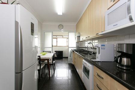 Apartamento à venda com 106m², 3 quartos e 2 vagasCozinha