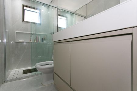 Apartamento à venda com 106m², 3 quartos e 2 vagasBanheiro da Suíte