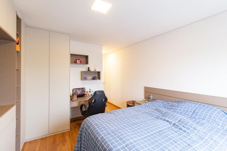 Casa à venda com 180m², 3 quartos e 6 vagasQuarto 3