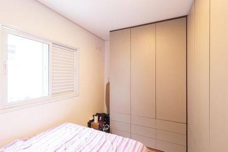 Casa à venda com 180m², 3 quartos e 6 vagasQuarto