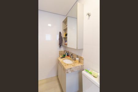 Casa à venda com 180m², 3 quartos e 6 vagasBanheiro do Quarto