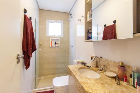 Casa à venda com 180m², 3 quartos e 6 vagasBanheiro Social