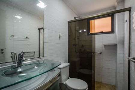 Apartamento à venda com 93m², 2 quartos e 2 vagasBanheiro Social